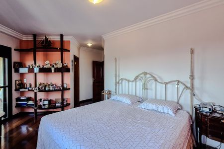 Apartamento para alugar com 600m², 4 quartos e 5 vagasQuarto 1 - Suíte