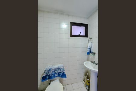 Apartamento para alugar com 600m², 4 quartos e 5 vagasBanheiro de serviço