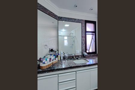 Apartamento para alugar com 600m², 4 quartos e 5 vagasBanheiro da Suíte 3