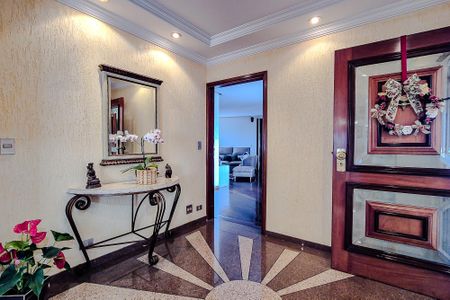 Apartamento para alugar com 600m², 4 quartos e 5 vagasHall