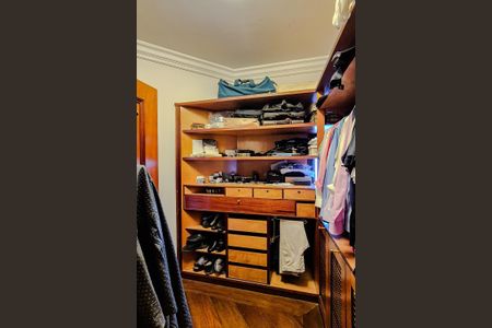 Apartamento para alugar com 600m², 4 quartos e 5 vagasQuarto 1 - Suíte