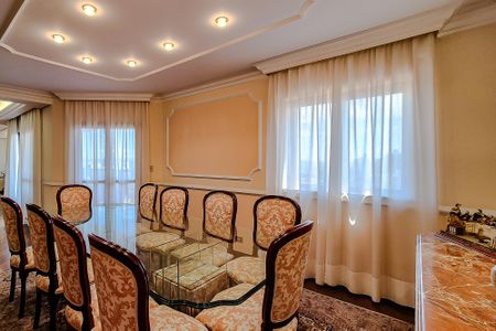 Apartamento para alugar com 600m², 4 quartos e 5 vagasSala