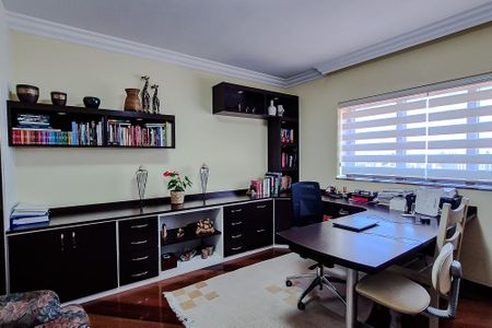 Apartamento para alugar com 600m², 4 quartos e 5 vagasEscritório