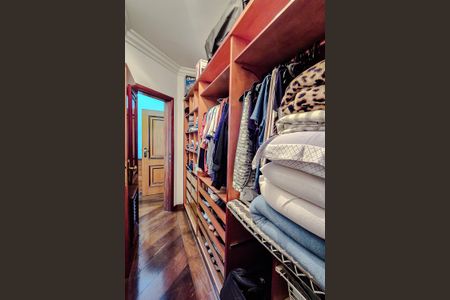 Apartamento para alugar com 600m², 4 quartos e 5 vagasQuarto 3 - Suíte