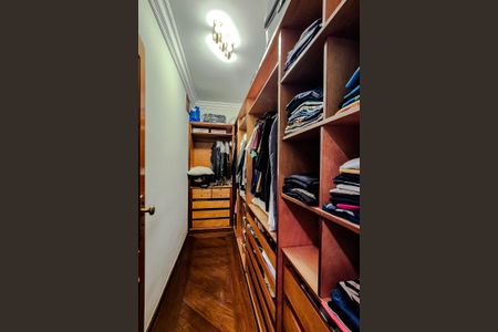 Apartamento para alugar com 600m², 4 quartos e 5 vagasQuarto 2 - Suíte