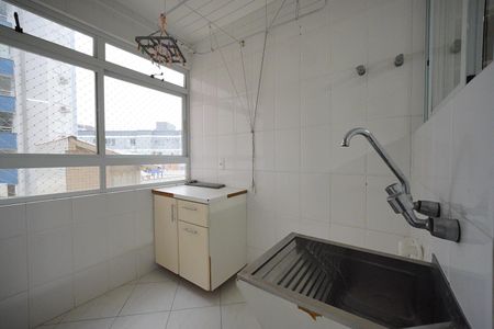 Cozinha e Área de Serviço de apartamento para alugar com 3 quartos, 110m² em Canto, Florianópolis