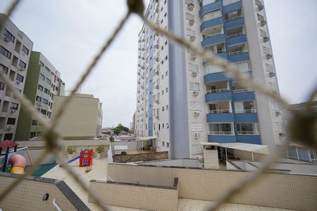 Apartamento para alugar com 110m², 3 quartos e 1 vagaSuite - vista