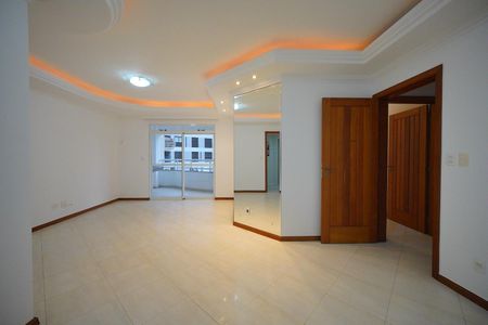 Apartamento para alugar com 110m², 3 quartos e 1 vagaSala