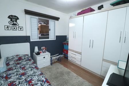 Casa à venda com 200m², 2 quartos e 2 vagasSuite 2