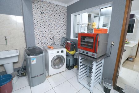 Casa à venda com 200m², 2 quartos e 2 vagasÁrea de Serviço