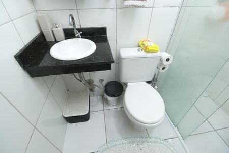 Casa à venda com 200m², 2 quartos e 2 vagasBanheiro da Suíte 1