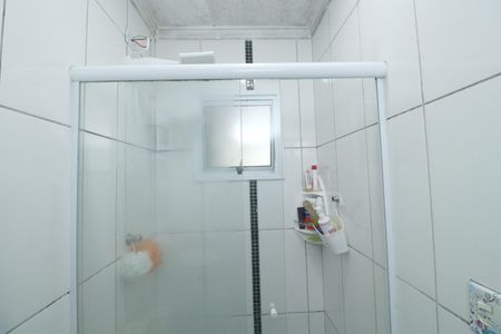 Casa à venda com 200m², 2 quartos e 2 vagasBanheiro da Suíte 1