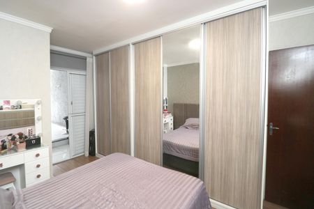 Casa à venda com 200m², 2 quartos e 2 vagasSuite 1