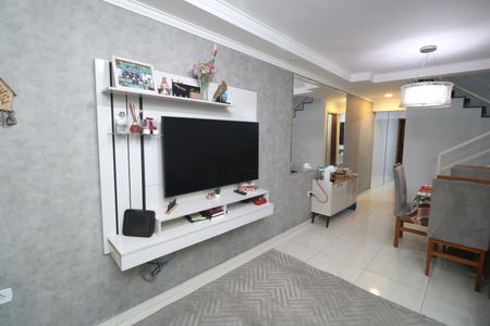 Sala de casa à venda com 2 quartos, 200m² em Jardim Rodolfo Pirani, Santo André