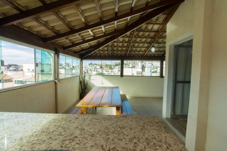 Apartamento à venda com 82m², 2 quartos e 2 vagasCobertura