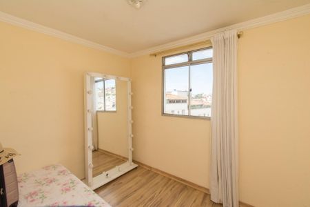 Apartamento à venda com 82m², 2 quartos e 2 vagasQuarto 2