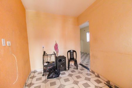 Casa para alugar com 2 quartos, 100m² em Jardim das Camelias, São Paulo