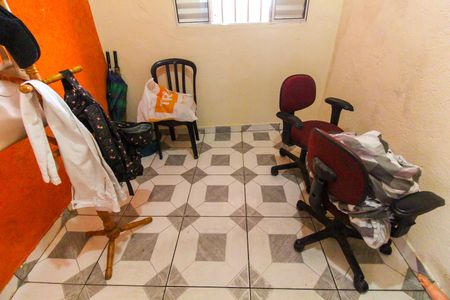 Casa para alugar com 2 quartos, 100m² em Jardim das Camelias, São Paulo