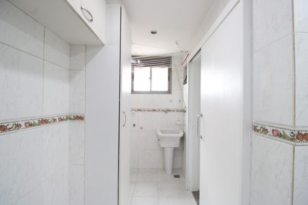 Apartamento à venda com 121m², 3 quartos e 2 vagasÁrea de serviço