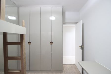 Apartamento à venda com 121m², 3 quartos e 2 vagasQuarto 2