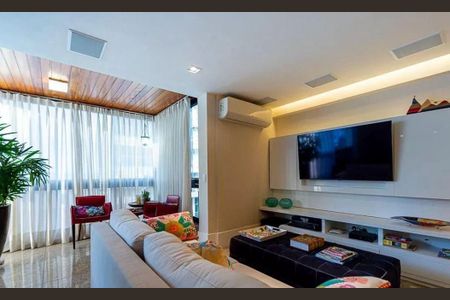 Apartamento à venda com 4 quartos, 220m² em Santa Rosa, Niterói