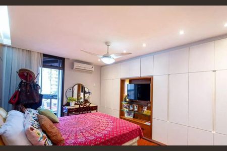Apartamento à venda com 4 quartos, 220m² em Santa Rosa, Niterói