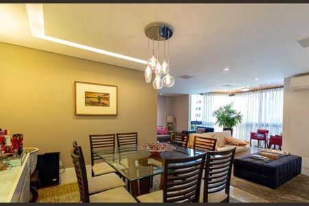 Apartamento à venda com 4 quartos, 220m² em Santa Rosa, Niterói