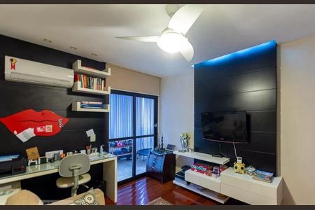 Apartamento à venda com 4 quartos, 220m² em Santa Rosa, Niterói