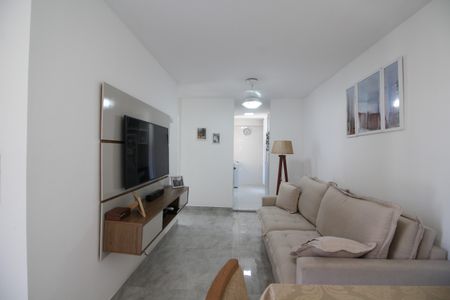 Sala de apartamento à venda com 2 quartos, 45m² em Taquara, Rio de Janeiro
