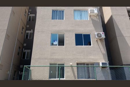 Apartamento à venda com 45m², 2 quartos e 1 vagaFachada com Placa