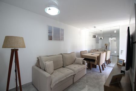 Sala de apartamento à venda com 2 quartos, 45m² em Taquara, Rio de Janeiro