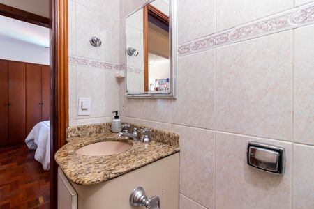 Apartamento à venda com 43m², 1 quarto e 1 vaga Apartamento à venda com 43m², 1 quarto e 1 vagaBanheiro