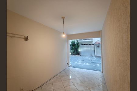 Casa de condomínio à venda com 100m², 3 quartos e 1 vaga