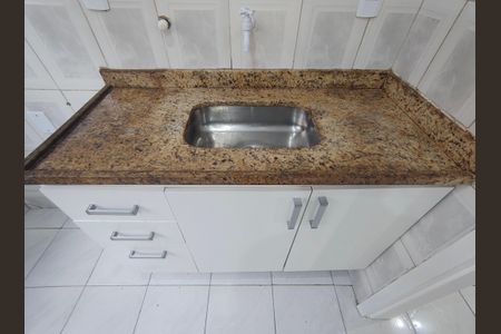 Casa de condomínio à venda com 100m², 3 quartos e 1 vaga