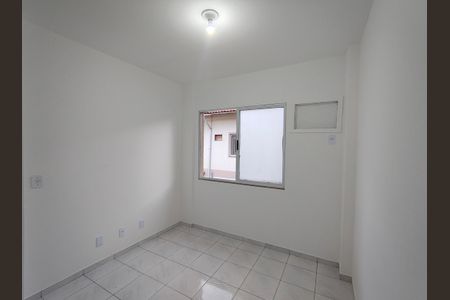 Casa de condomínio à venda com 100m², 3 quartos e 1 vaga