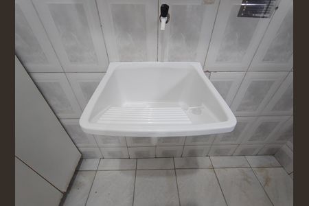 Casa de condomínio à venda com 100m², 3 quartos e 1 vaga