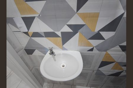 Casa de condomínio à venda com 100m², 3 quartos e 1 vaga