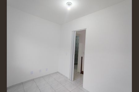 Casa de condomínio à venda com 100m², 3 quartos e 1 vaga