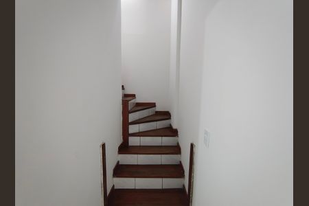 Casa de condomínio à venda com 100m², 3 quartos e 1 vaga