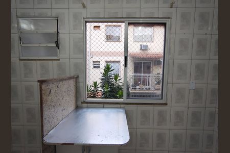 Casa de condomínio à venda com 100m², 3 quartos e 1 vaga