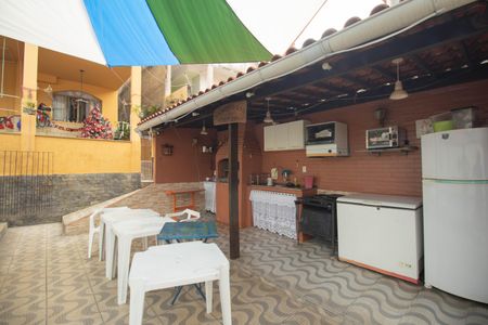 Casa para alugar com 150m², 4 quartos e 2 vagasChurrasqueira