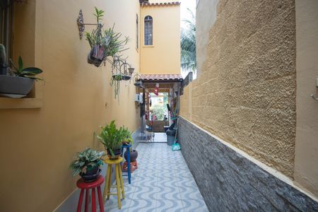 Casa para alugar com 150m², 4 quartos e 2 vagasQuintal