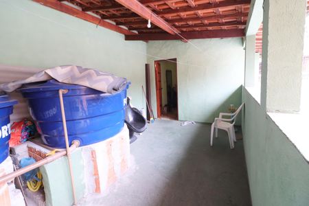 Casa à venda com 250m², 3 quartos e 2 vagasQuintal