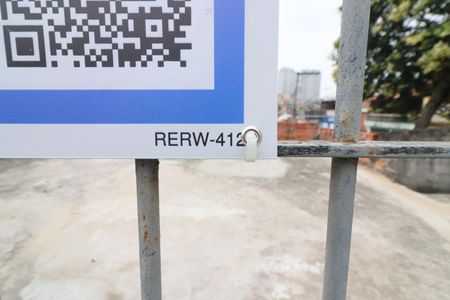 Placa  de casa para alugar com 3 quartos, 250m² em Bela Vista, Osasco