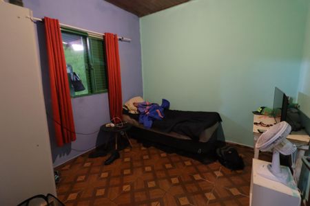 Casa à venda com 250m², 3 quartos e 2 vagasQuarto 2