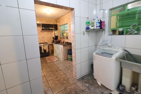 Casa à venda com 250m², 3 quartos e 2 vagasÁrea de Serviço 2