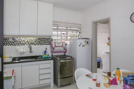 Apartamento para alugar com 95m², 2 quartos e 1 vaga Apartamento para alugar com 95m², 2 quartos e 1 vagaCozinha