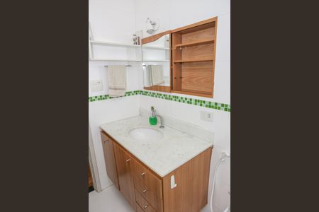 Apartamento para alugar com 95m², 2 quartos e 1 vaga Apartamento para alugar com 95m², 2 quartos e 1 vagaBanheiro