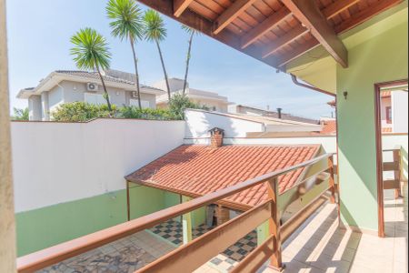 Casa de condomínio à venda com 220m², 3 quartos e 2 vagas Casa de condomínio à venda com 220m², 3 quartos e 2 vagasVaranda do Quarto 2