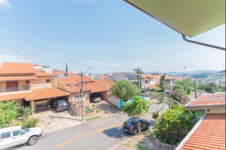 Casa de condomínio à venda com 220m², 3 quartos e 2 vagas Casa de condomínio à venda com 220m², 3 quartos e 2 vagasVaranda da Suíte